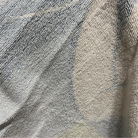 disney green and blue classic mickey mouse towel EUC - Picture 7 of 8